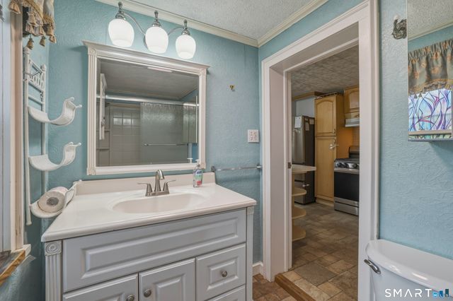 26 Washington Street, Derby, CT 06418