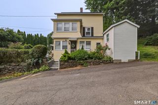 26 Washington Street, Derby, CT 06418