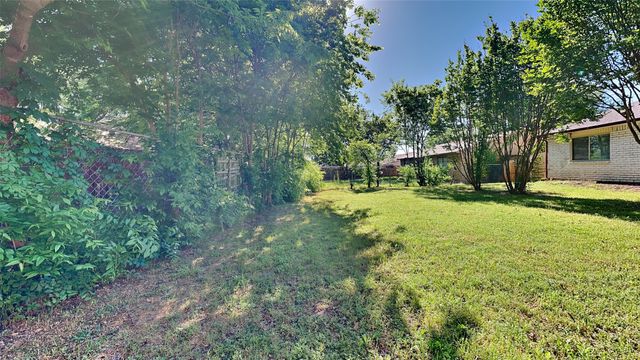 1814 Novel Drive, Garland, TX 75040