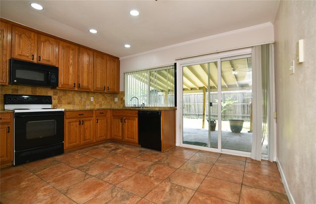 1805 Spanish Trail, Plano, TX 75023