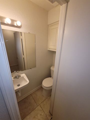 110 La Fawn Circle, Garland, TX 75043