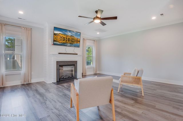 1616 Chadwick Shores Drive, Sneads Ferry, NC 28460