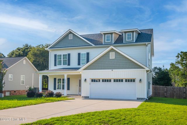 1616 Chadwick Shores Drive, Sneads Ferry, NC 28460