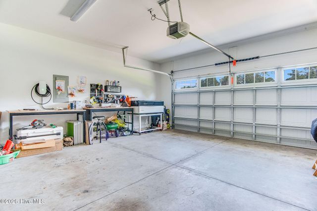 1616 Chadwick Shores Drive, Sneads Ferry, NC 28460