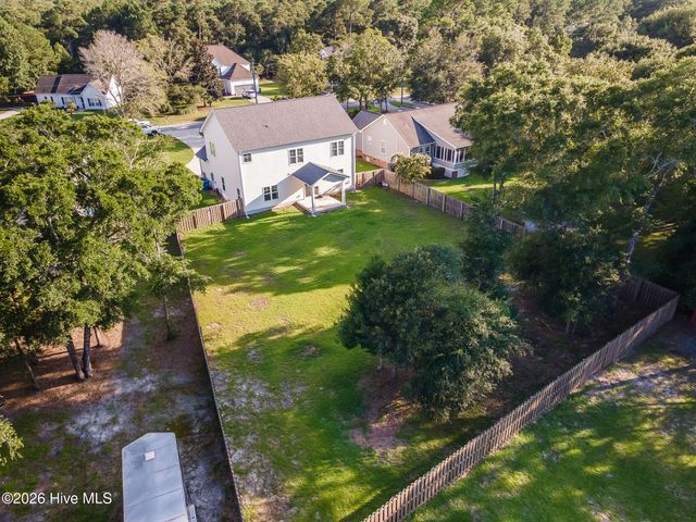 1616 Chadwick Shores Drive, Sneads Ferry, NC 28460
