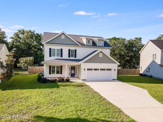1616 Chadwick Shores Drive, Sneads Ferry, NC 28460