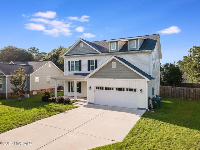 1616 Chadwick Shores Drive, Sneads Ferry, NC 28460