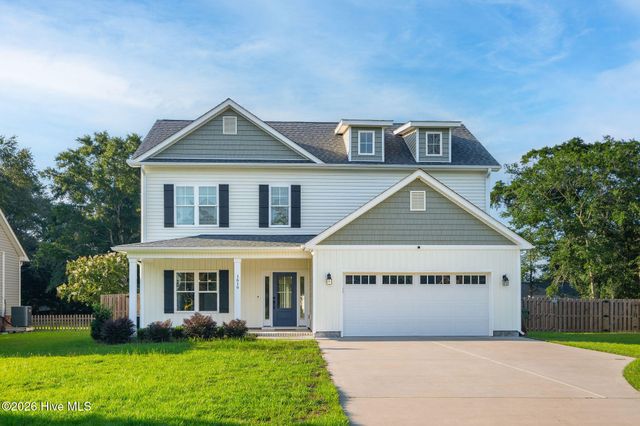 1616 Chadwick Shores Drive, Sneads Ferry, NC 28460