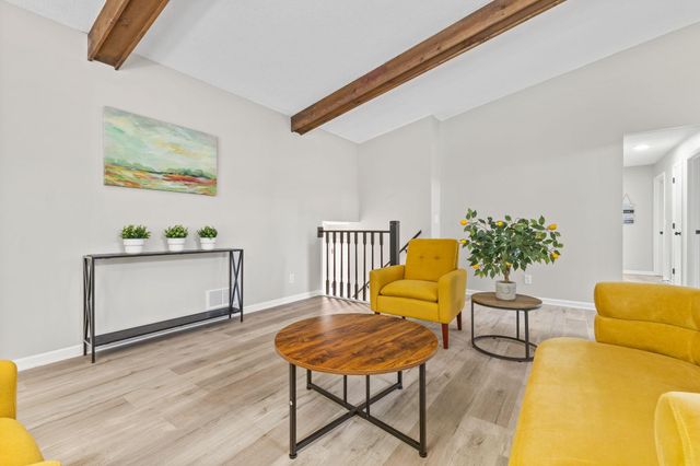 228 16th Avenue SW, New Brighton, MN 55112