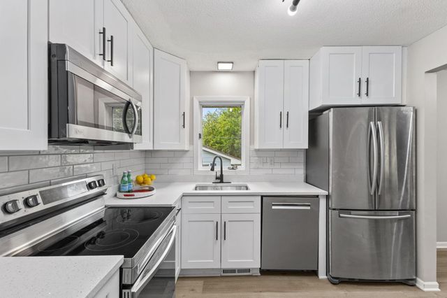 228 16th Avenue SW, New Brighton, MN 55112