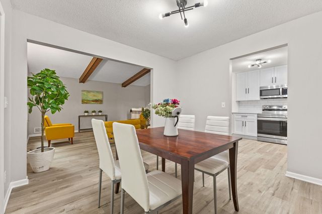 228 16th Avenue SW, New Brighton, MN 55112