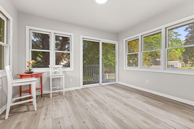 228 16th Avenue SW, New Brighton, MN 55112