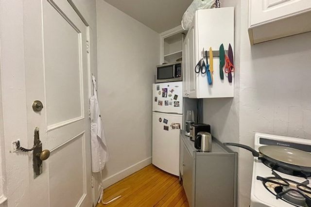 21 Chauncy St 26, Cambridge, MA 02138