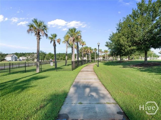 126 Birch Circle, Port Wentworth, GA 31407