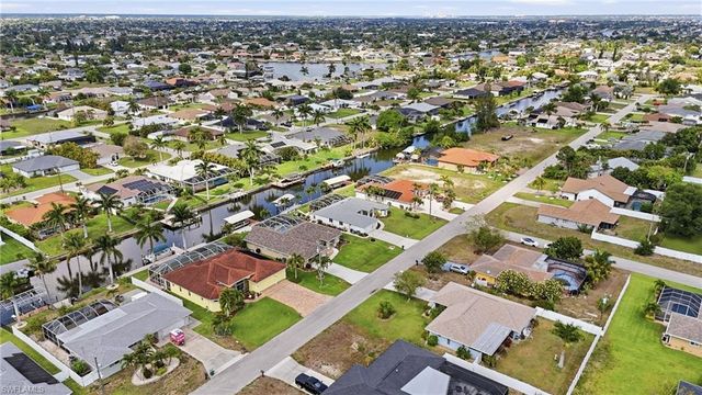 241 SE 29Th TER, Cape Coral, FL 33904