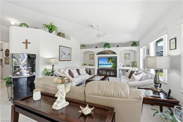 241 SE 29Th TER, Cape Coral, FL 33904