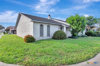 215 Chantilly Street, Victoria, TX 77904