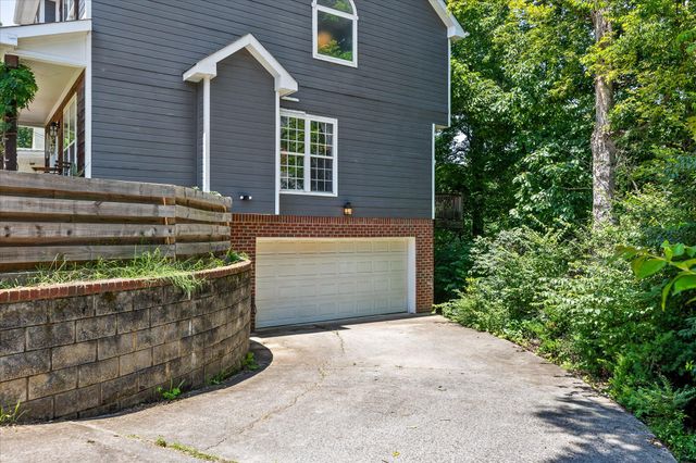 811 Forest Avenue, Chattanooga, TN 37405