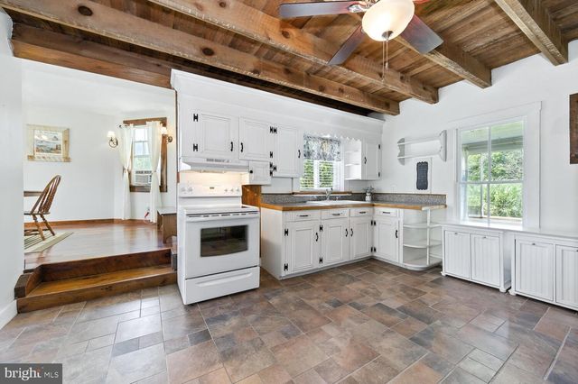 8000 BOZMAN NEAVITT RD, Bozman, MD 21612