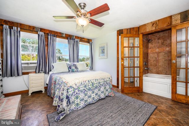 8000 BOZMAN NEAVITT RD, Bozman, MD 21612