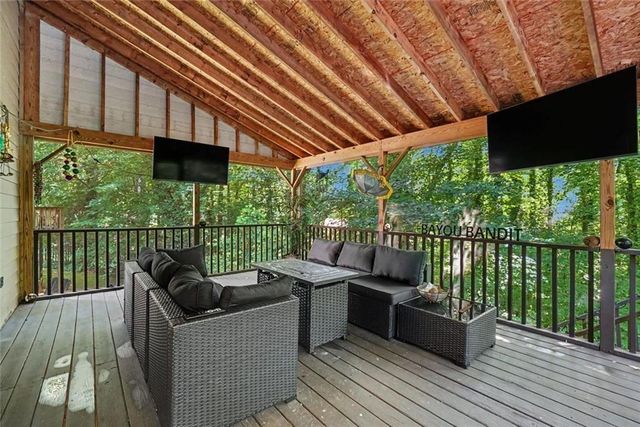 490 Bottesford Drive NW, Kennesaw, GA 30144