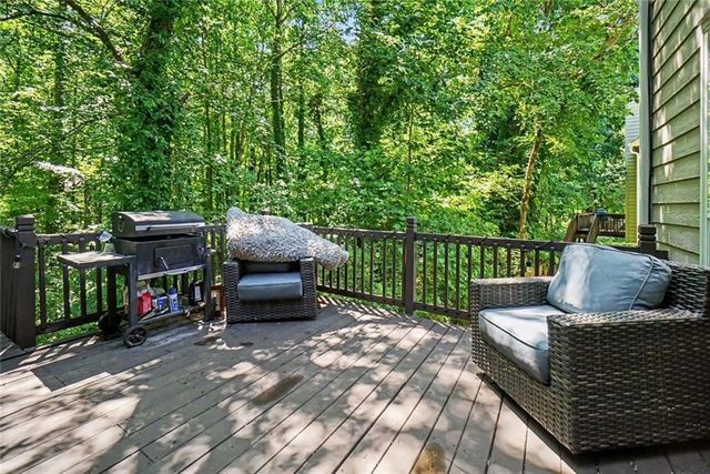 490 Bottesford Drive NW, Kennesaw, GA 30144