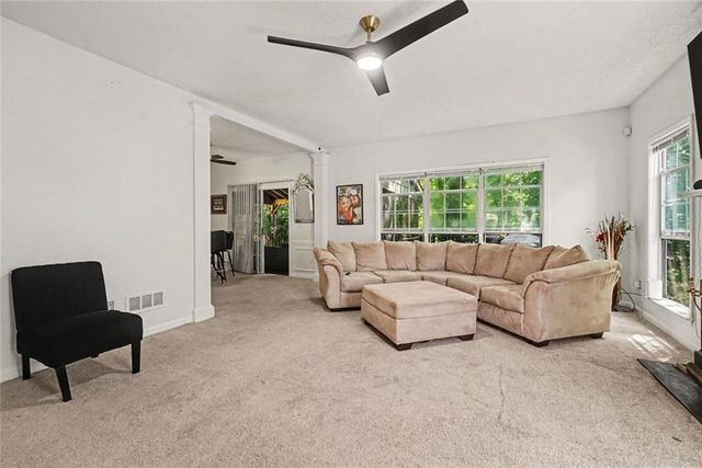 490 Bottesford Drive NW, Kennesaw, GA 30144