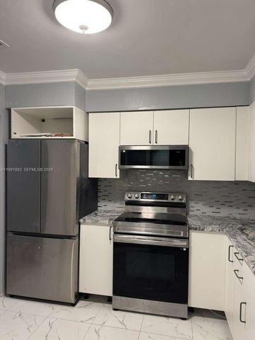 6610 Johnson St, Hollywood, FL 33024