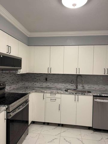 6610 Johnson St, Hollywood, FL 33024