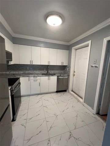 6610 Johnson St, Hollywood, FL 33024