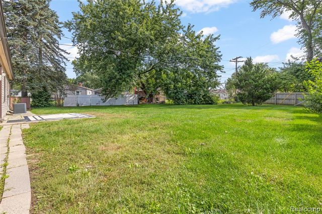 6119 Marcy Street, Brighton, MI 48116