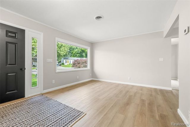 6119 Marcy Street, Brighton, MI 48116