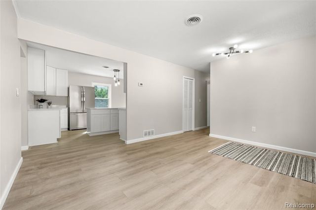 6119 Marcy Street, Brighton, MI 48116