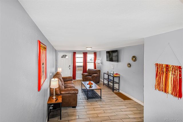 7384 Oneida Drive, Commerce City, CO 80022