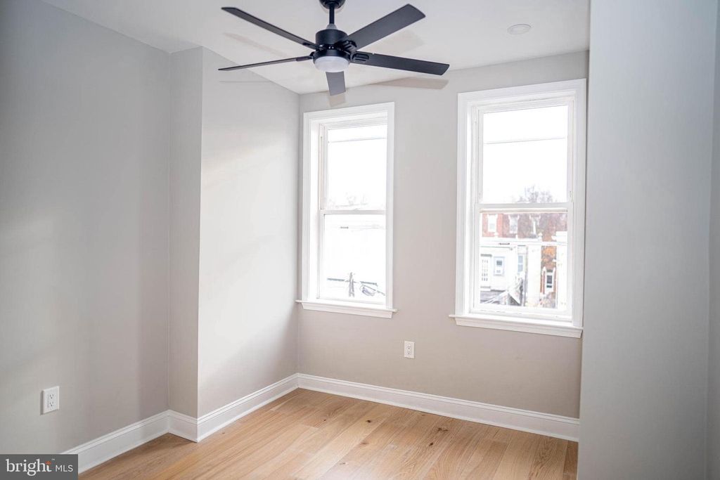 2938 POPLAR ST, Philadelphia, PA 19130