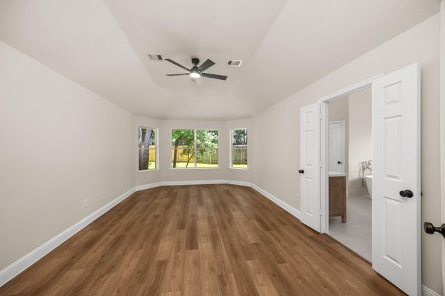 2 Gilded Crest Court, The Woodlands, TX 77382