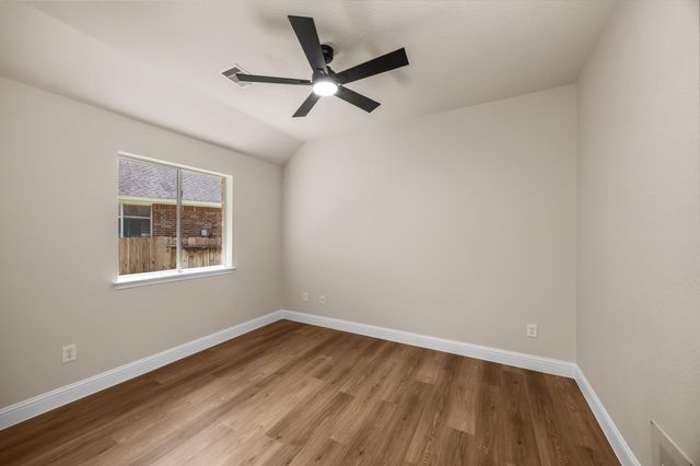 2 Gilded Crest Court, The Woodlands, TX 77382