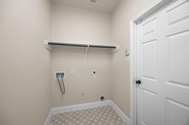 2 Gilded Crest Court, The Woodlands, TX 77382