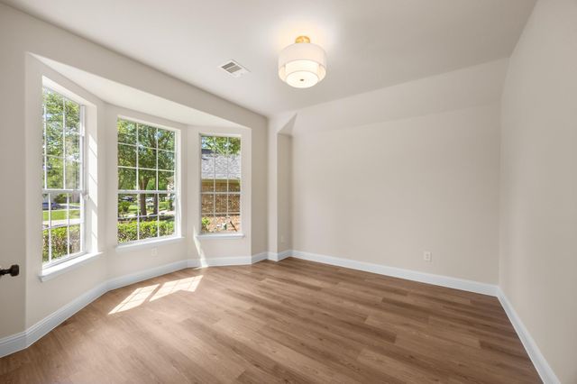 2 Gilded Crest Court, The Woodlands, TX 77382