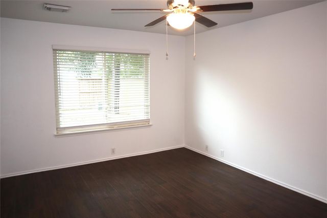 19306 Wading River Drive, Tomball, TX 77375