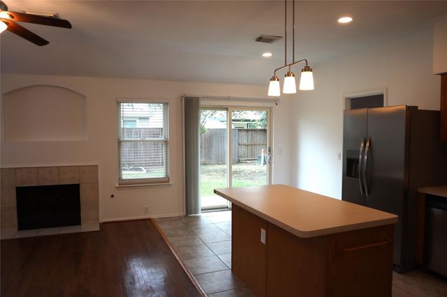 19306 Wading River Drive, Tomball, TX 77375