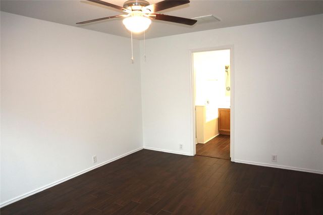 19306 Wading River Drive, Tomball, TX 77375