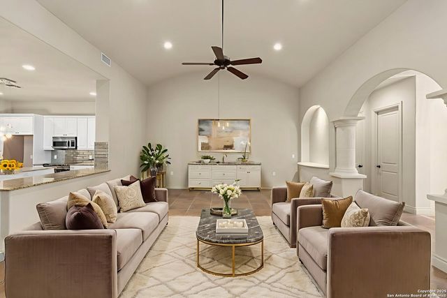 6710 Ghia Lane, San Antonio, TX 78257