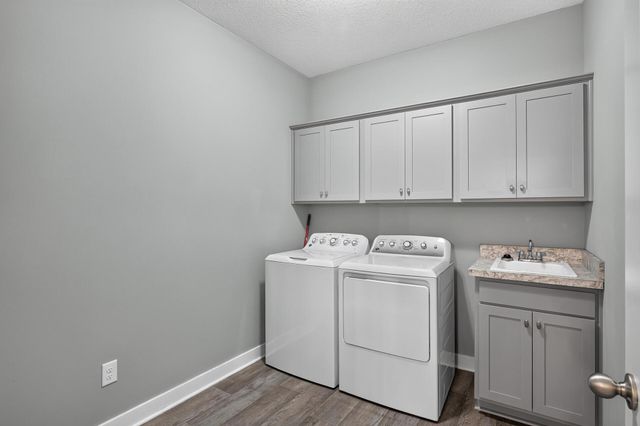 18374 Hamby Way, Lakeville, MN 55044
