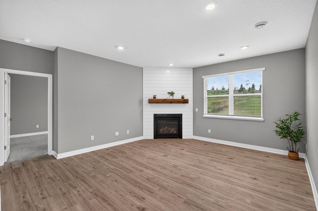 18374 Hamby Way, Lakeville, MN 55044