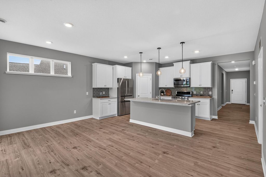 18374 Hamby Way, Lakeville, MN 55044 — photo 4