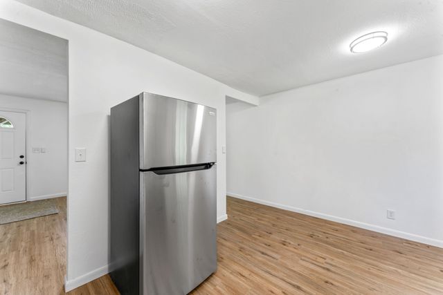 132 Hoover Dr, Mcminnville, TN 37110