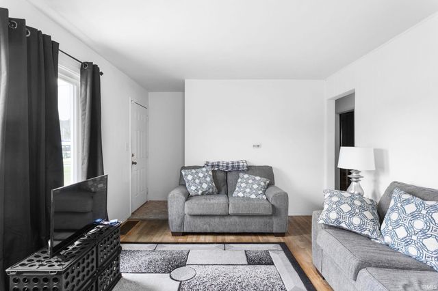 2806 Milburn Boulevard, Mishawaka, IN 46544