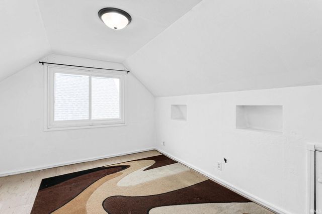 2806 Milburn Boulevard, Mishawaka, IN 46544