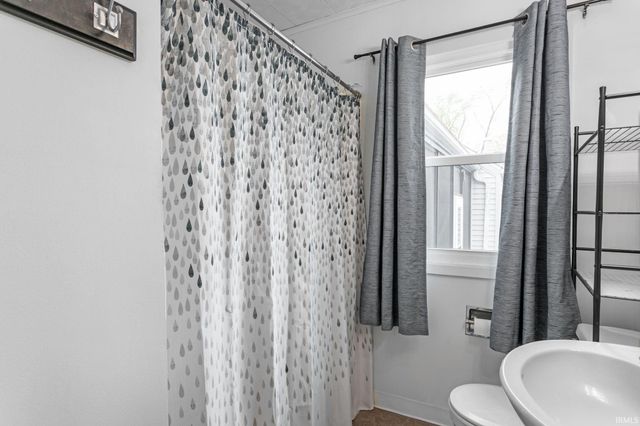 2806 Milburn Boulevard, Mishawaka, IN 46544